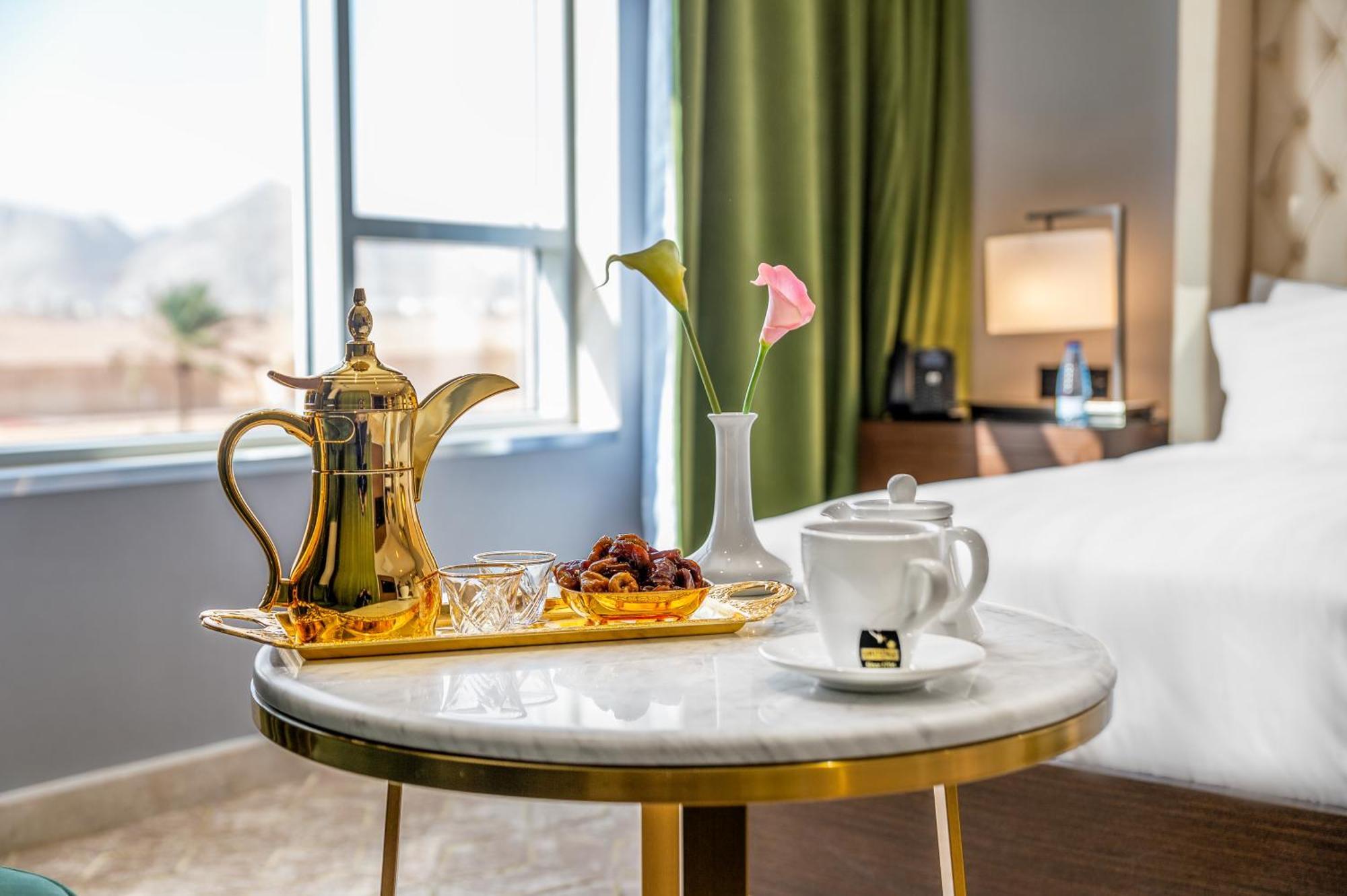 Suknai Royal Hotel Ha'il Buitenkant foto