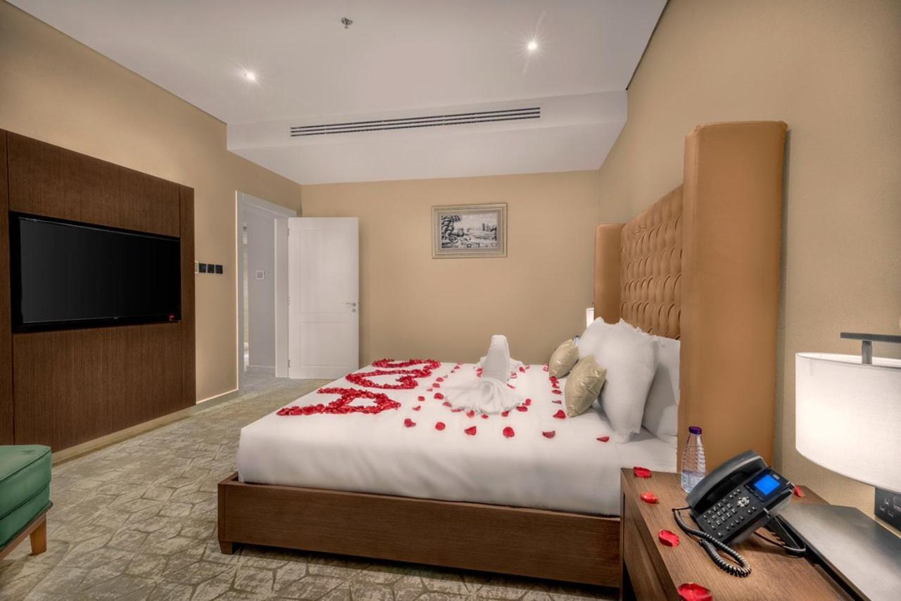 Suknai Royal Hotel Ha'il Buitenkant foto