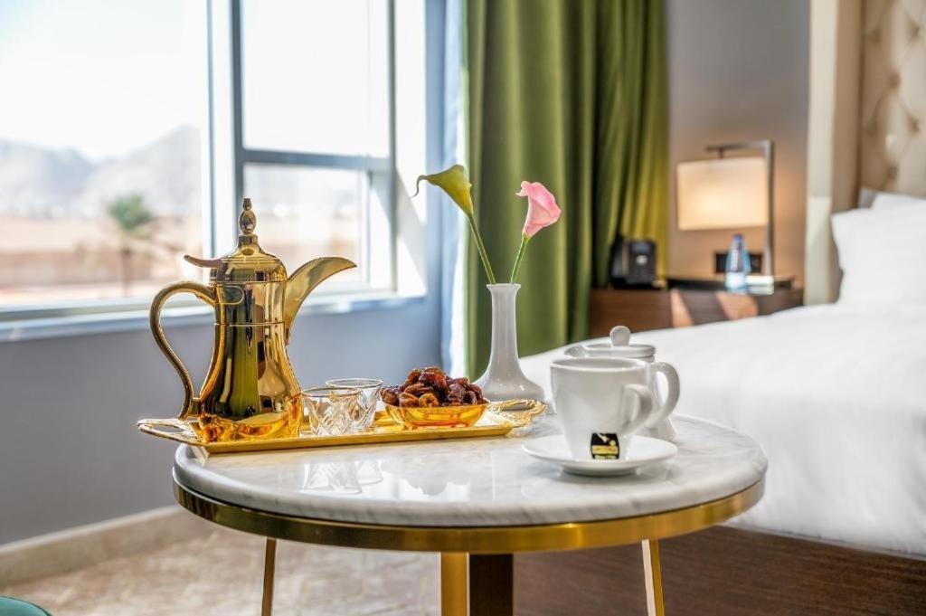 Suknai Royal Hotel Ha'il Buitenkant foto