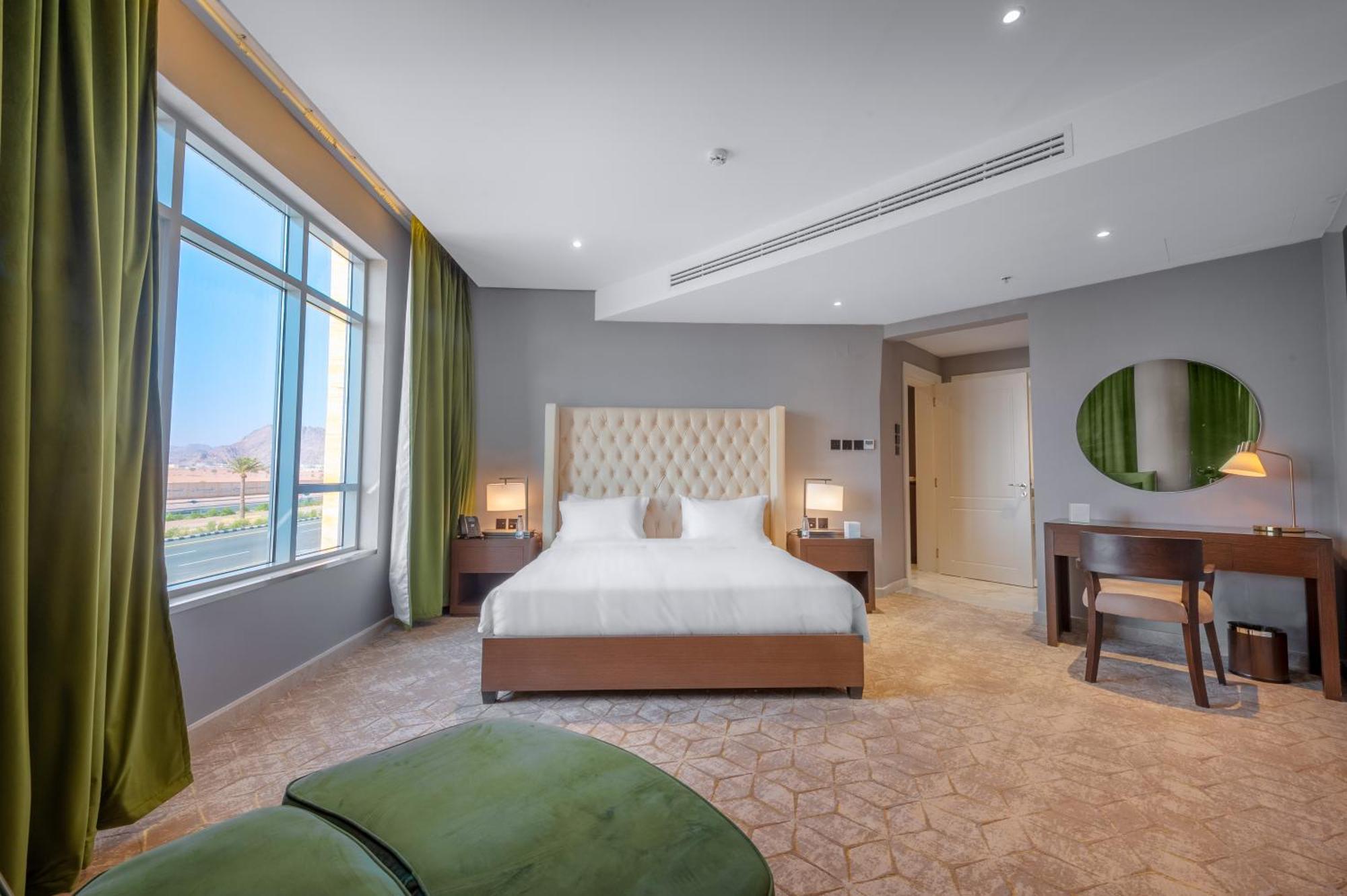 Suknai Royal Hotel Ha'il Buitenkant foto